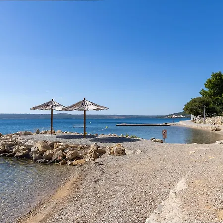 Ivan-3 By Interhome * מסלניקה