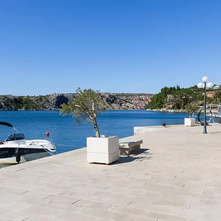 Ivan-3 By Interhome * Maslenica