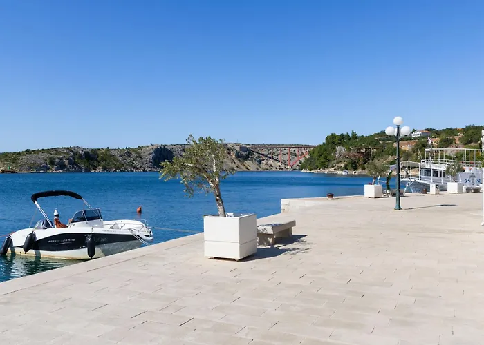 Ivan-3 By Interhome * Масленица